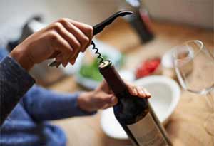3种方法保存已开瓶的红酒