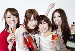 借酒消愁愁更愁，酒真的能消愁吗？1.jpg