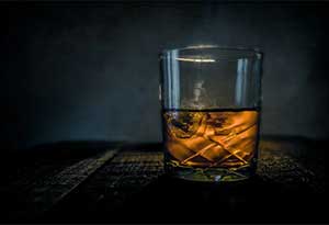 9.jpg 喝酒须有高尚情操,品酒常用的10种酒杯9.jpg