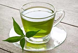绿茶可以兑酒喝吗?兑什么酒比较好喝? 绿茶可以兑酒喝吗?兑什么酒比较好喝?0.jpg