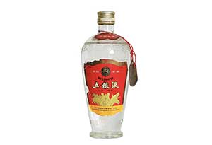 五粮液股份·15酱——有年头的酒，值得拥有
