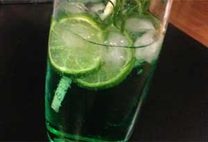 薄荷酒有什么作用和功效? 薄荷酒有什么作用和功效?0.jpg