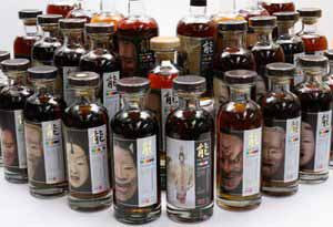 轻井泽：酒厂倒闭后，我一瓶酒卖300万