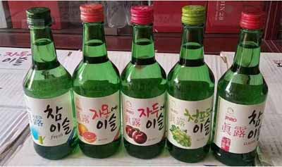 韩国真露烧酒哪个口味好（葡萄味入口顺滑果味浓郁最好喝）
