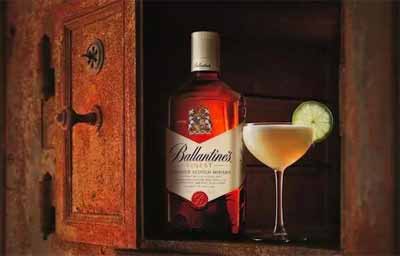 ballantines是什么酒，百龄坛是最知名的高端苏格兰威士忌2.jpg