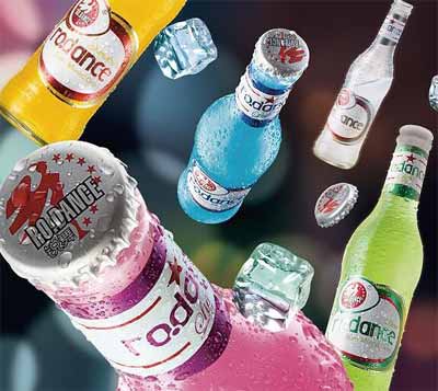 预调酒是什么意思，用基酒预先调配好的鸡尾酒(不是果酒)3.jpg