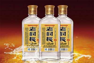 全系列老村长酒价格表，虽然低端但却是优质的纯粮酒2.jpg