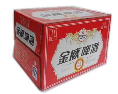 曾经的珠三角巨头金威啤酒，如今换瓶雪花价格降低品质大不如前4.jpg