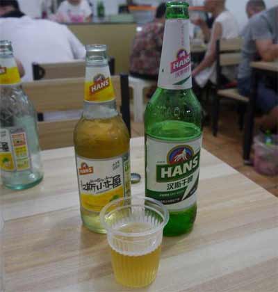 青岛啤酒第二大子品牌汉斯啤酒，汉斯小木屋果啤反而更受欢迎3.jpg