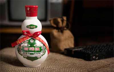 首创兼香型的湖南白沙液酒，曾经火爆全国如今无人知晓1.jpg