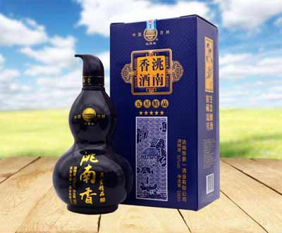 最新吉林洮南香酒价格表，特殊老窖池酿造出独特的口感风味2.jpg