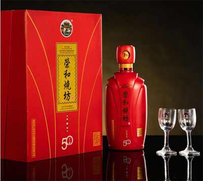 茅台镇百年荣和烧坊价格表，只有真正懂酒的才能品出其滋味4.jpg