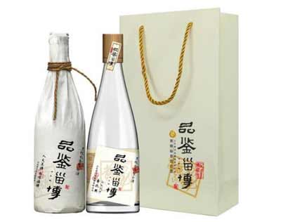 最新山东黄河龙酒价格表，独创黑粮秘香型白酒品鉴更有层次感2.jpg