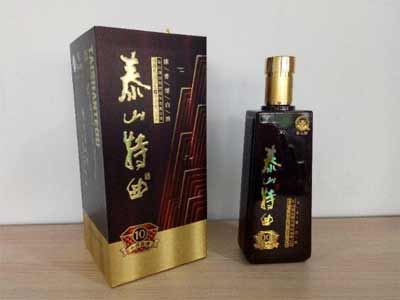 最新山东泰山特曲价格表大全，珍稀小窖池酿造的淡雅派口粮酒5.jpg