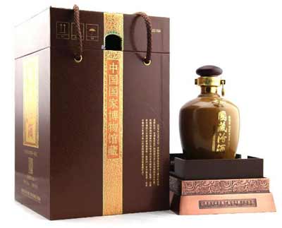 唯一被国家博物馆珍藏的国藏汾酒，55度近万的售价尝一口都奢侈2.jpg