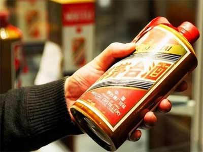火车上可以带白酒吗，坐火车可以带50度以下一箱/50度以上两瓶2.jpg