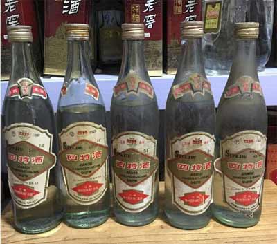 陈年老酒什么意思，生产出来存放10年以上的成品酒4.jpg