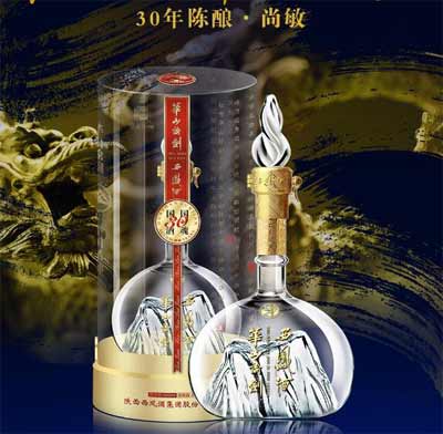 西凤华山论剑怎么样，有别于凤香经典的贴牌酒但品质不错1.jpg