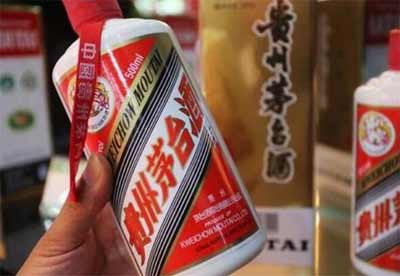两大酱香型白酒是哪两种，四川青花郎酒和贵州茅台酒3.jpg