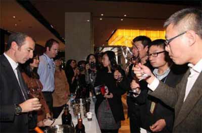 品酒会是干嘛的，懂酒的人聚在一起品酒交流进步4.jpg