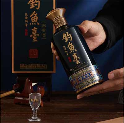 贵州钓鱼台国宾酒怎么样，什么价格？【地位颜值口感丝毫不输茅台酒】4.jpg