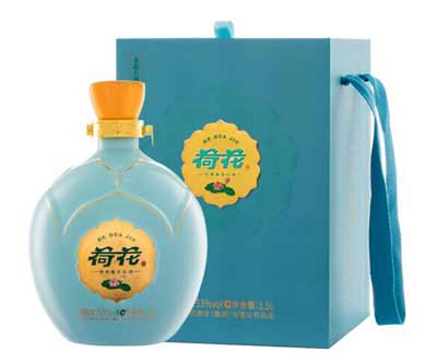荷花酒53度多少钱一瓶，正品荷花定位中高端品质确实高(附价格表)5.jpg