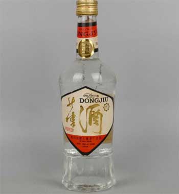 贵州董酒54度董香型多少钱一瓶，闻着臭喝着香的高端酒(附价格表)2.jpg