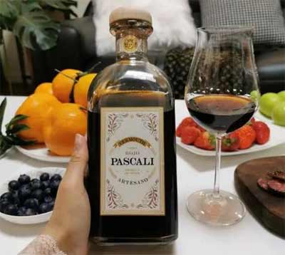 merlot美乐葡萄酒的特点，低酸低涩喝起来口感比较肉容易入口5.jpg