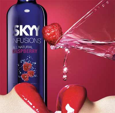 skyy是什么酒，是美国产的深蓝伏特加口感相对更柔一点2.jpg