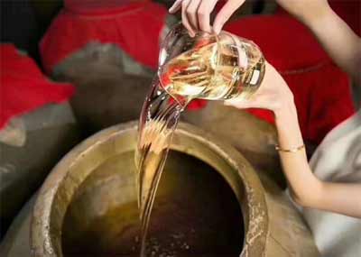 几十元的酱香酒能喝吗，不能喝大多是串沙做出来的酒精酒4.jpg