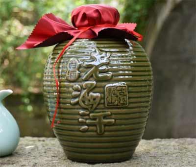 老酒汗和白酒区别，老酒汗是黄酒蒸馏而来出酒率仅1%比白酒珍稀5.jpg