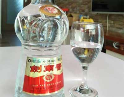 为什么喝剑南春的人少，低端口感差中高端入口冲让人难以接受4.jpg