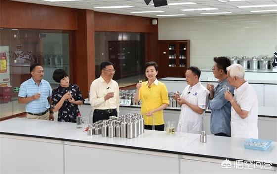 茅台酒是怎么勾兑出来的？