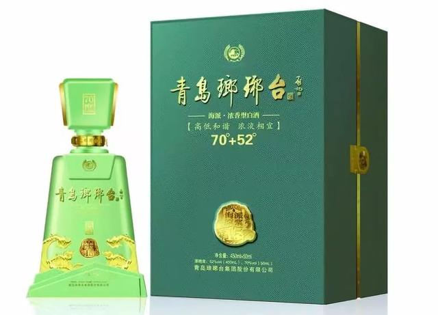 世界上最火辣的白酒有哪些？最高度数竟然96度，喝酒时请勿吸烟