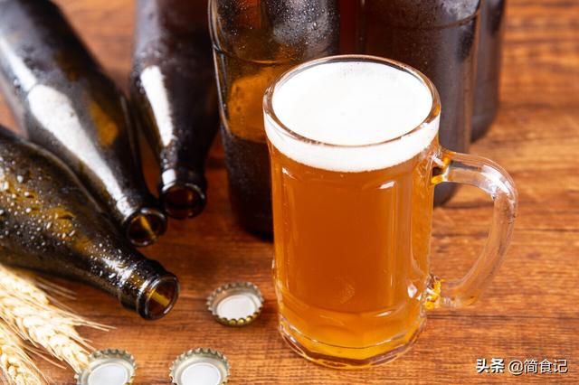 一杯白酒等于几瓶啤酒？怎么喝才不吃亏？教您最科学的计算方法