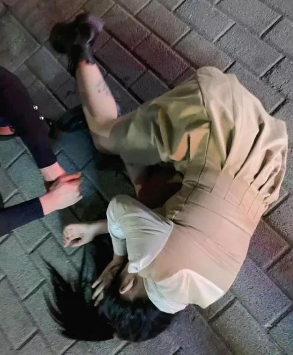 为什么说喝醉酒的女人胆子大？那胆子能有多大？
