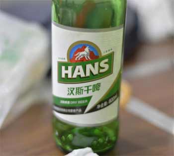 生啤酒和干啤酒的区别——干啤含糖量低但可以是生啤也可以是熟啤2.jpg