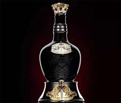 芝华士最贵的酒多少钱，能买到的最高为皇家礼炮38年6000元1.jpg