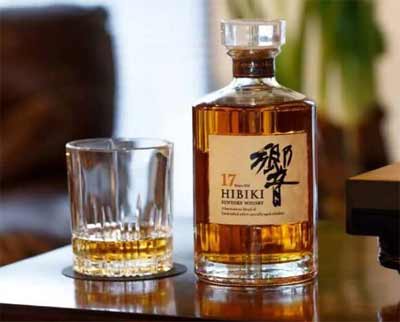 三得利响威士忌分哪几种，主要有6大年份酒最基础的都是近千元3.jpg