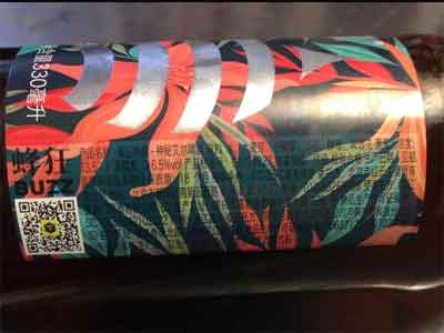 蜂狂神秘艾尔啤酒怎么样多少钱一瓶，32一瓶的中国风精酿很独特2.jpg