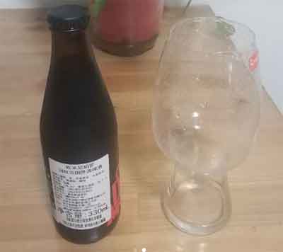欧米尼珀罗回纹啤酒怎么样，口感浓郁饱满但层次感略显不足2.jpg