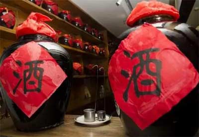 谷酒和高粱酒哪个好，谷酒口感更舒适但丰富度没高粱酒好3.jpg