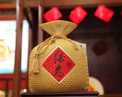 最新全系列酒鬼酒价格表，独特的一口三香品质价格都稳坐高端1.jpg