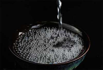 一斤60度白酒加多少水是52度，理论兑770ml水即可但实际不靠谱1.jpg