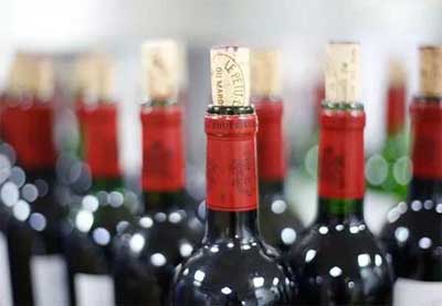 打开的红酒塞上酒塞可以放多久，密封冷藏至多保存2-3周1.jpg