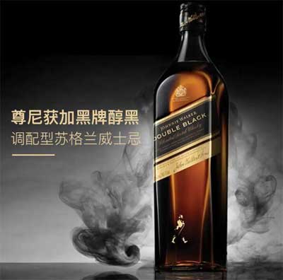 尊尼获加双黑威士忌怎么样好喝吗，烟熏加强版黑方口感醇厚顺滑