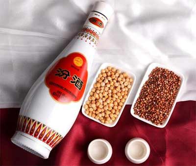 乳玻汾酒和黄盖汾哪个好，乳玻汾更好偏柔和/黄盖玻汾更带劲便宜3.jpg
