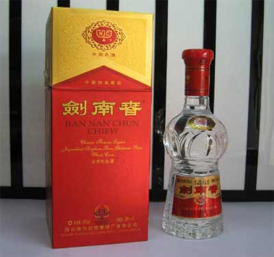 文君酒好喝还是剑南春好喝，文君酒柔中带刚/剑南春凛冽劲爽4.jpg