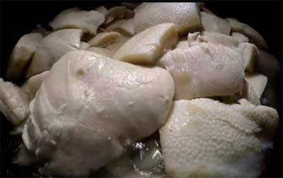 石湾玉冰烧为什么拿猪肉浸泡，早期用来改良酒体提升酒质的方法2.jpg