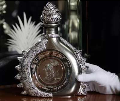 世界上最贵的酒，阿玛菲至尊柠檬利口酒价值3亿元(仅此一瓶)5.jpg